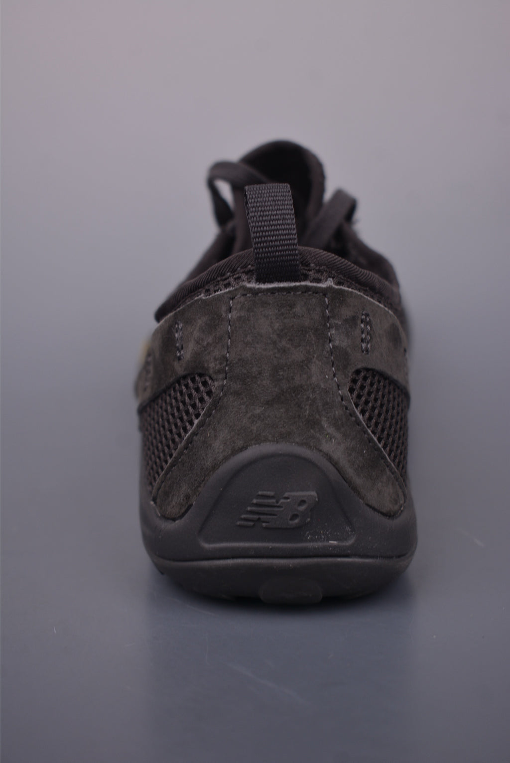 New Balance 220 MT10 - Image 4