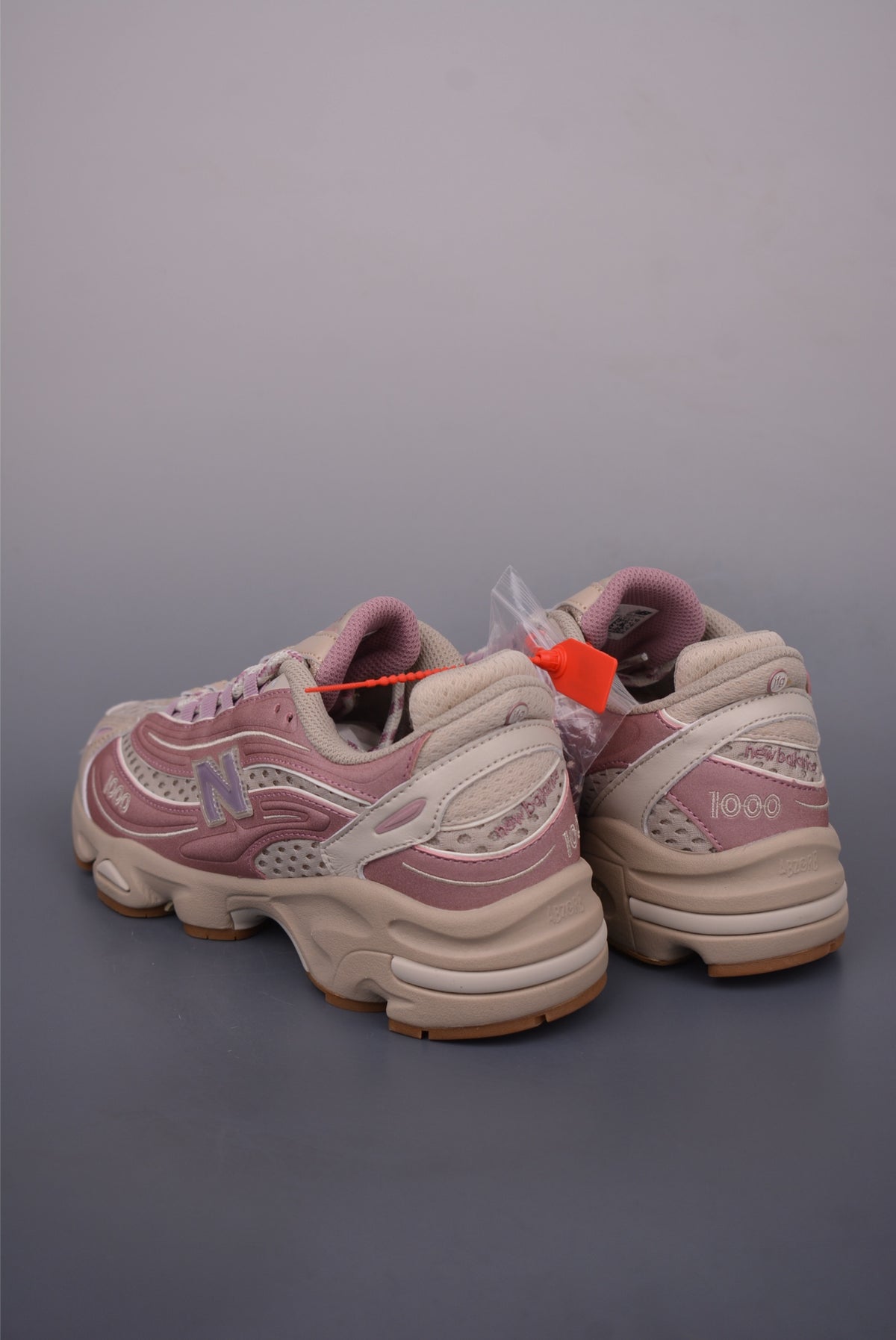 New Balance M1000 - Image 2