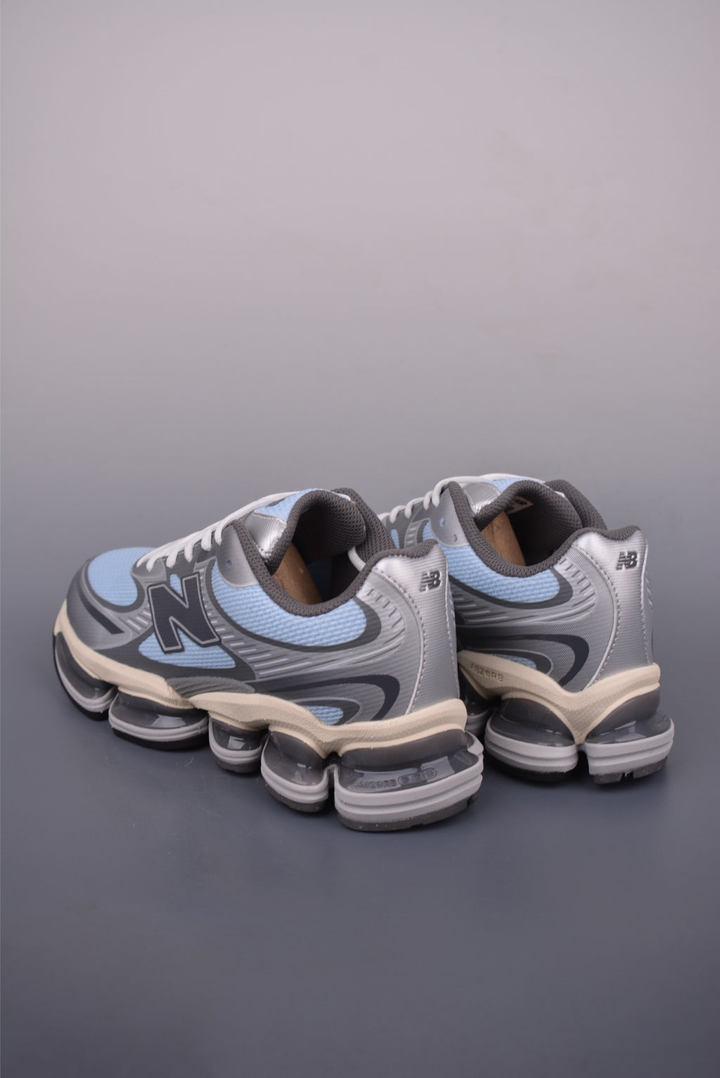 New Balance 260 - Image 2