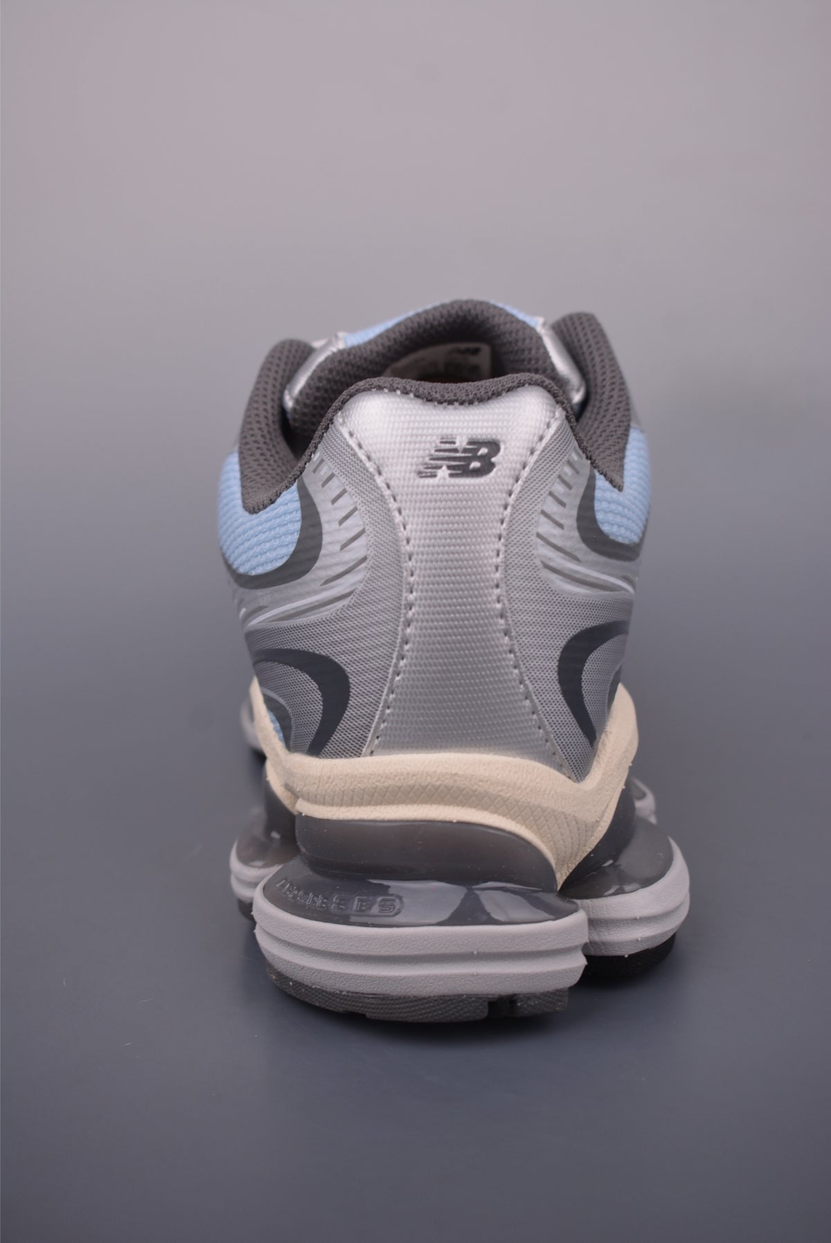 New Balance 260 - Image 4