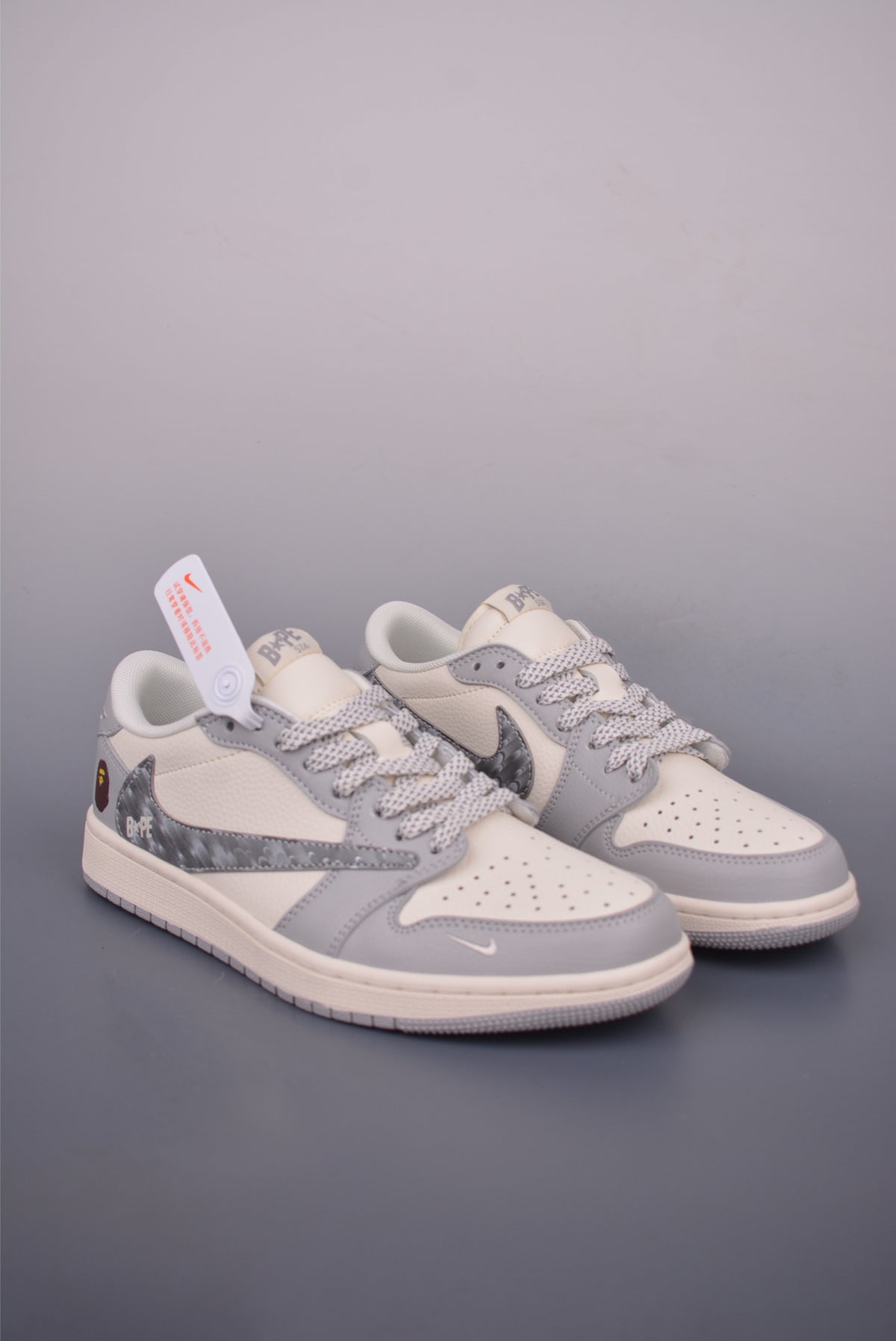Fragment x Travis Scott x Nike Air Jordan 1 Low - Image 1