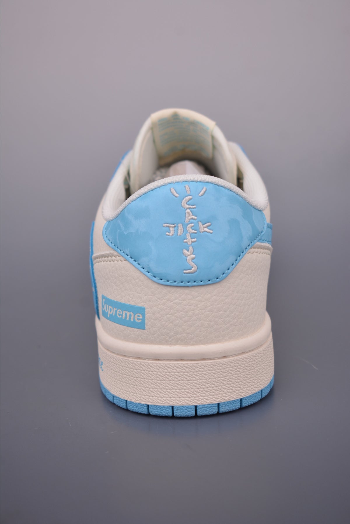 Fragment x Travis Scott x Nike Air Jordan 1 Low - Image 4