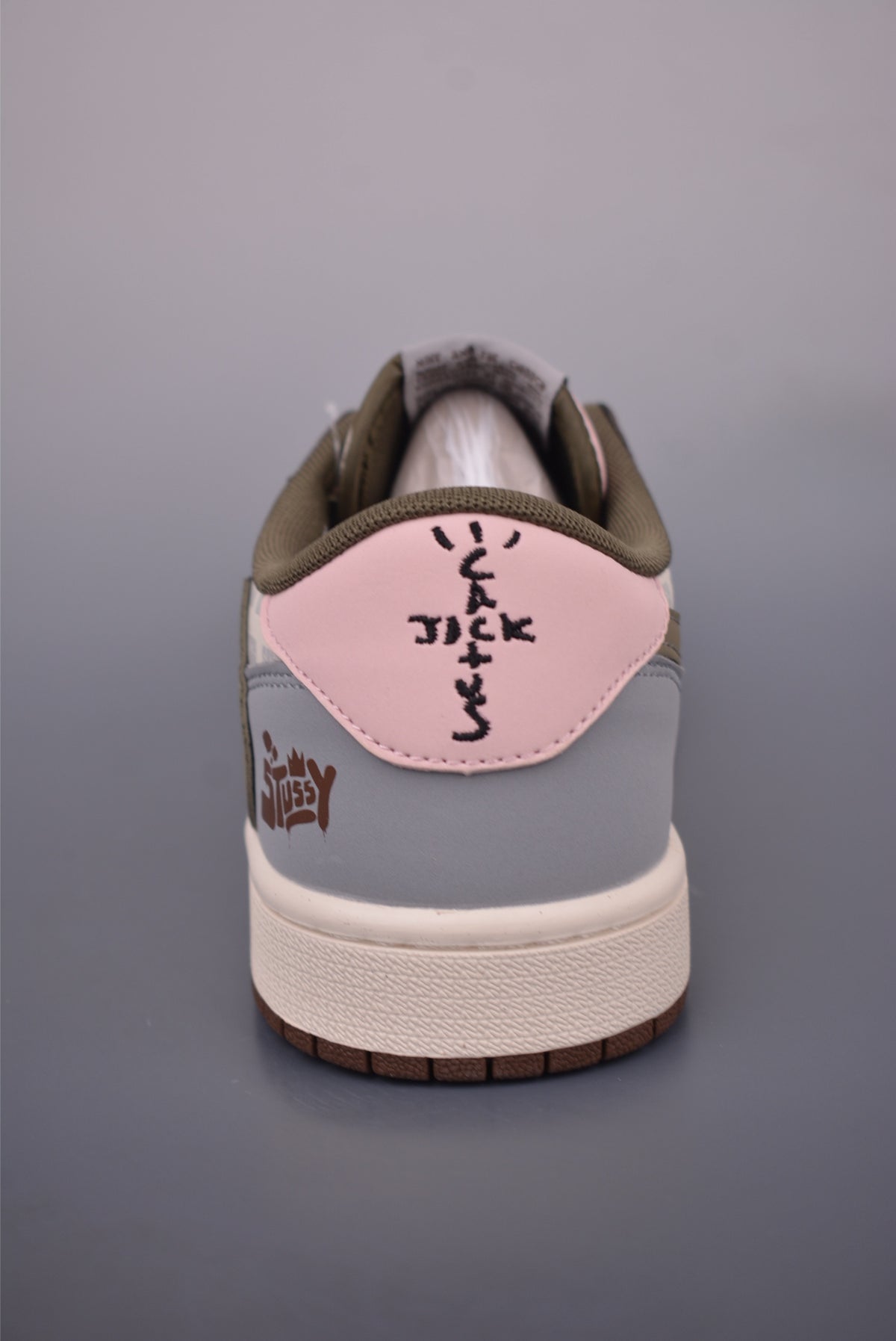 Fragment x Travis Scott x Nike Air Jordan 1 Low - Image 4