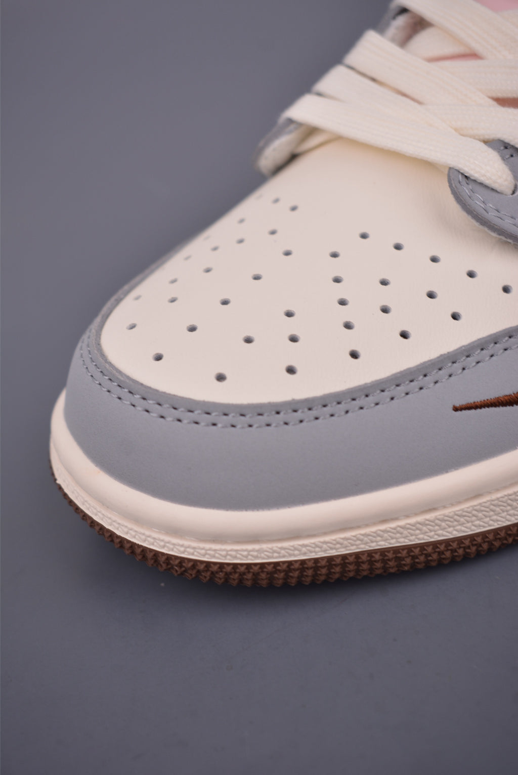 Fragment x Travis Scott x Nike Air Jordan 1 Low - Image 6