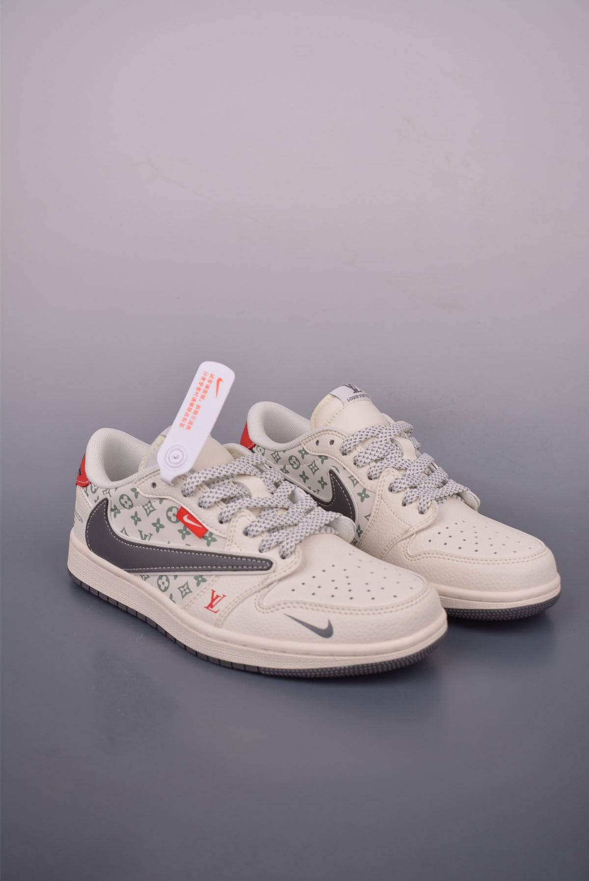 Fragment x Travis Scott x Nike Air Jordan 1 Low - Image 1