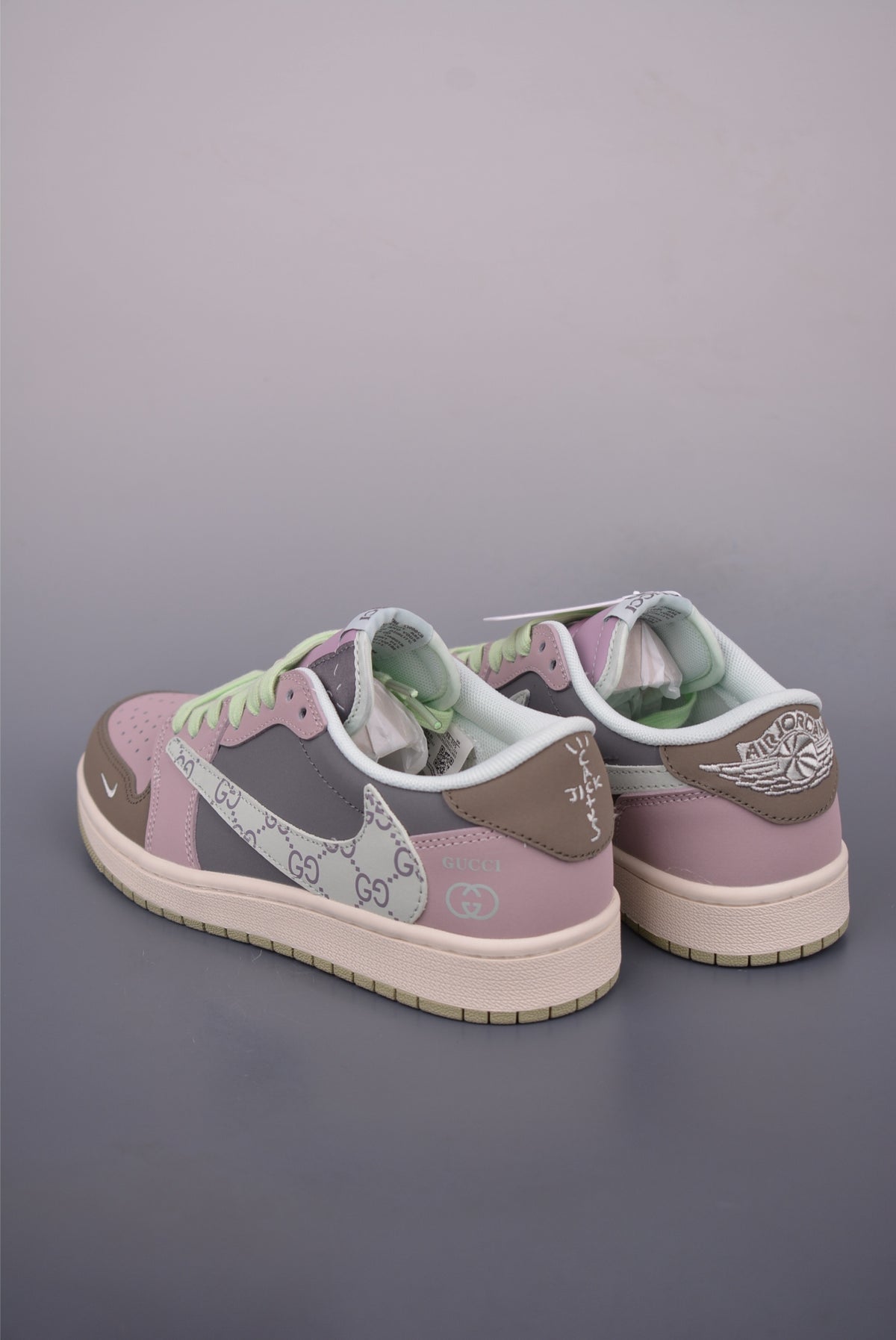 Fragment x Travis Scott x Nike Air Jordan 1 Low - Image 2