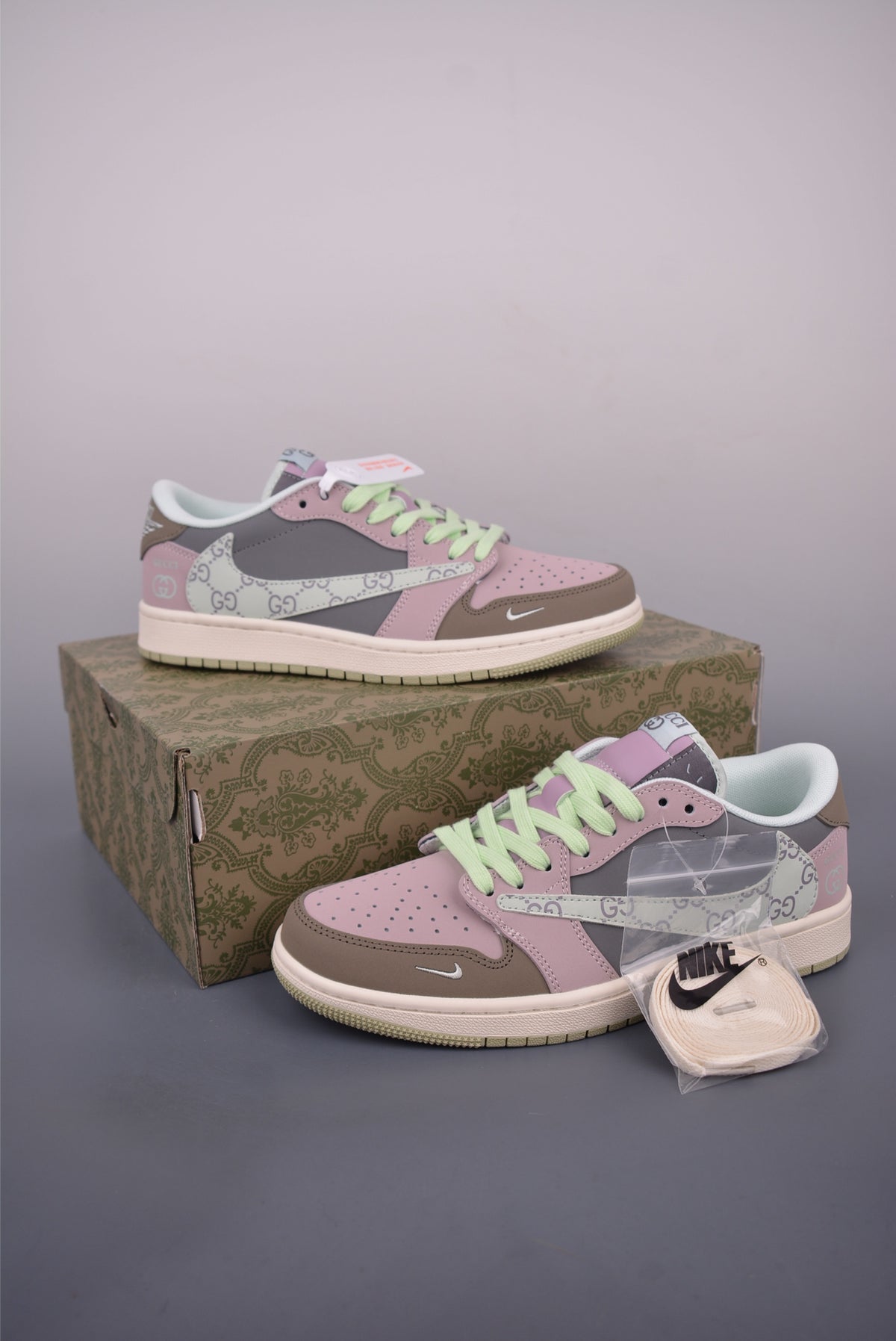 Fragment x Travis Scott x Nike Air Jordan 1 Low - Image 5