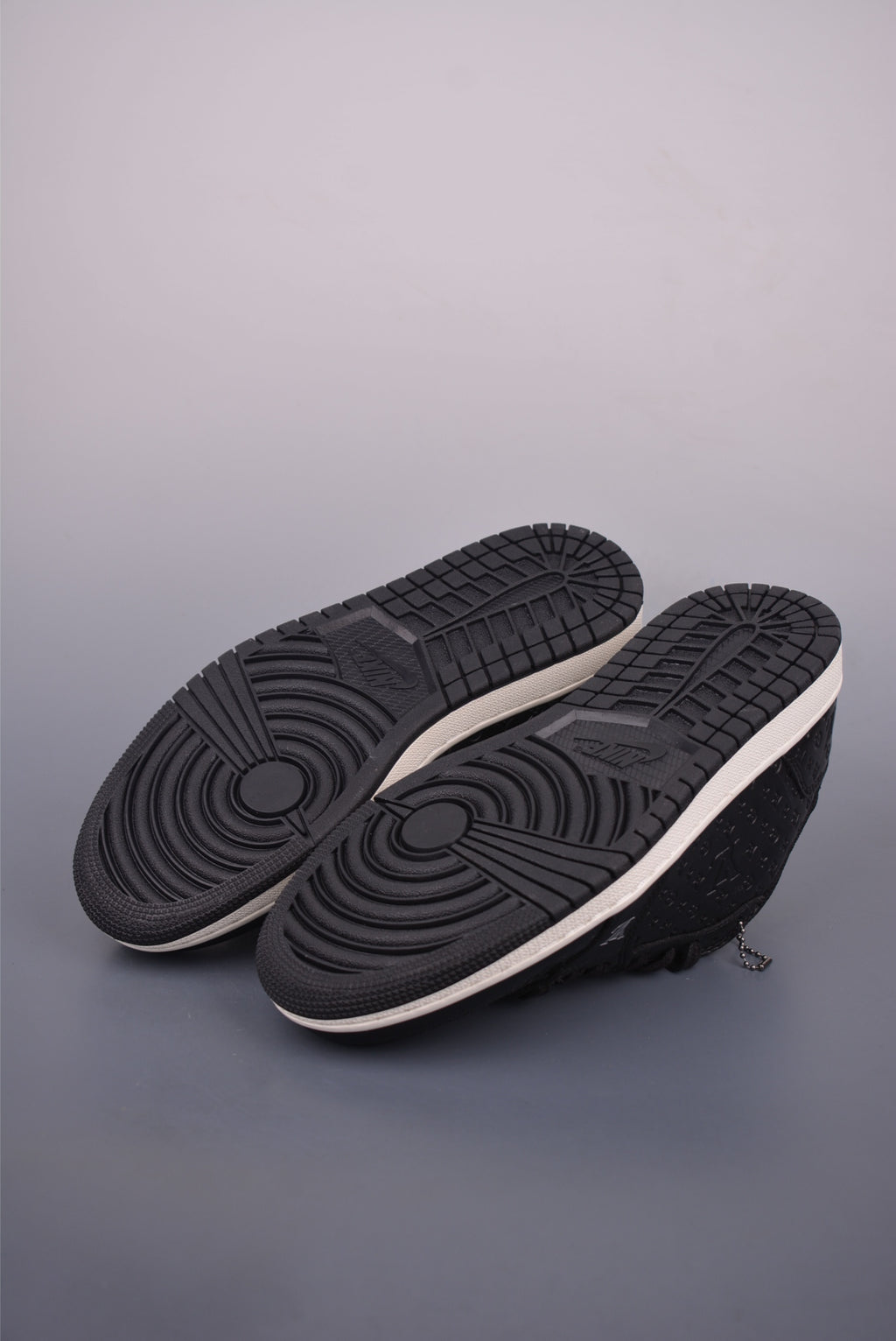 Nike Air Jordan Sneakers - Image 3