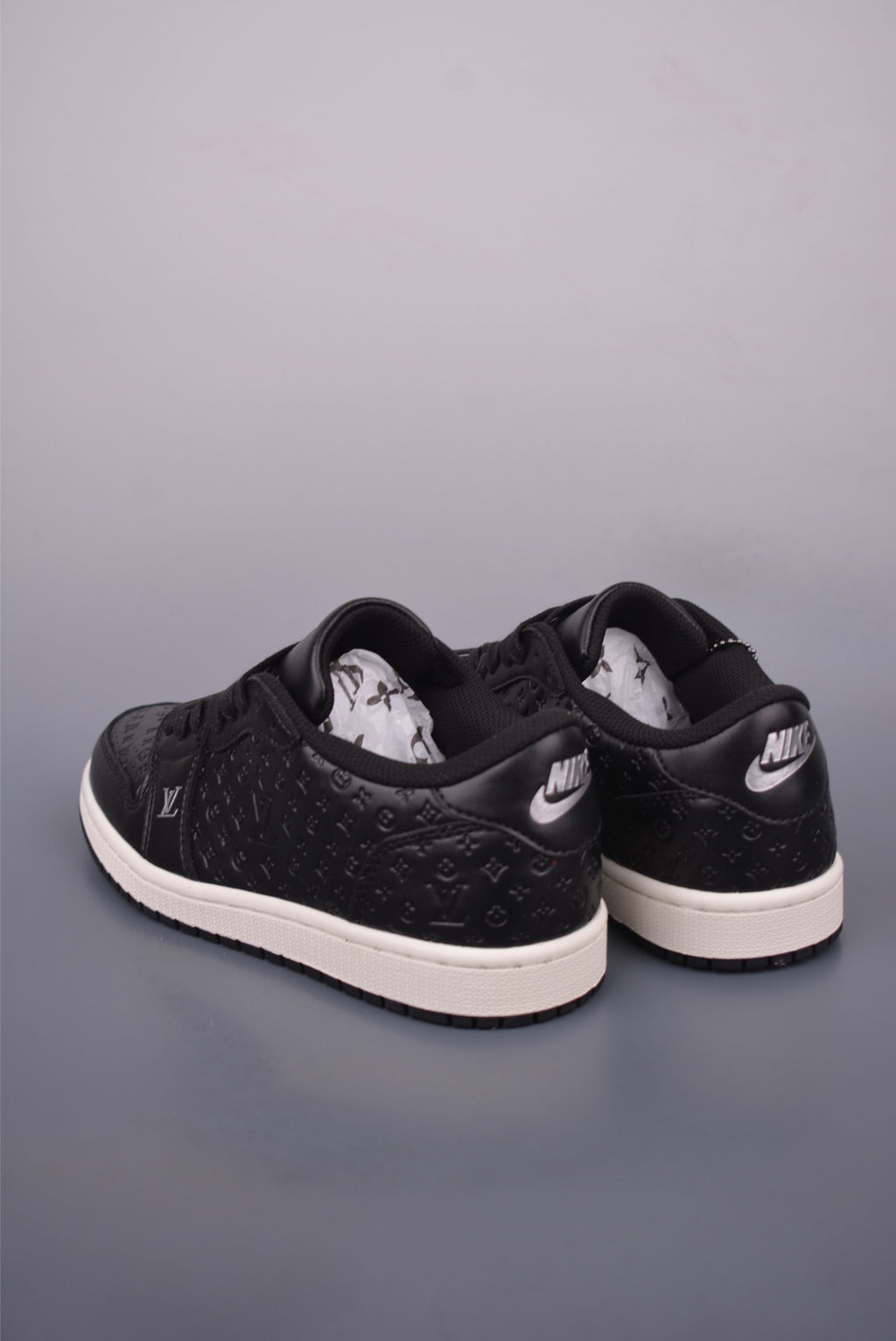 Nike Air Jordan Sneakers - Image 2