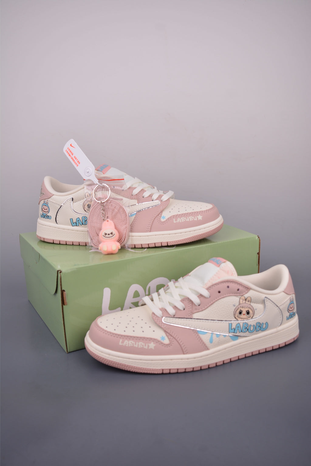 Fragment x Travis Scott x Nike Air Jordan 1 Low - Image 5