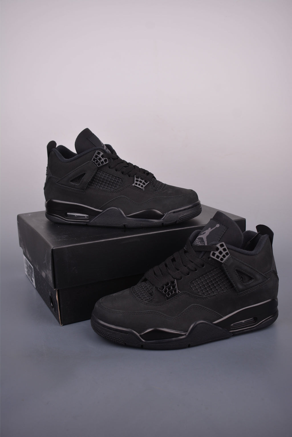 Nike Air Jordan 4 Retro - Image 5