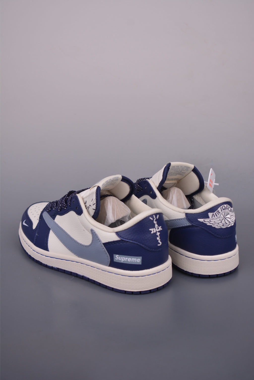 Fragment x Travis Scott x Nike Air Jordan 1 Low - Image 2