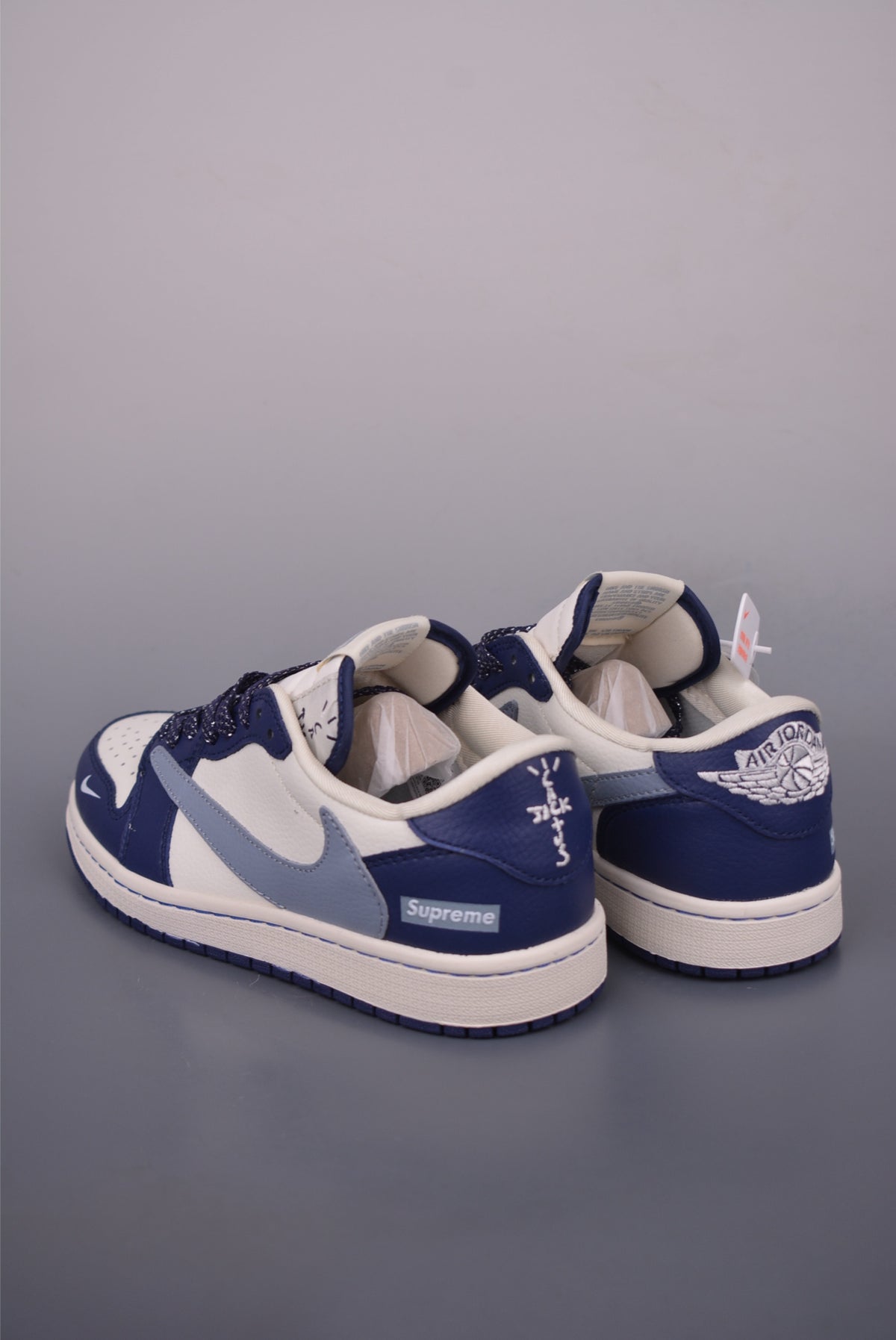 Fragment x Travis Scott x Nike Air Jordan 1 Low - Image 2