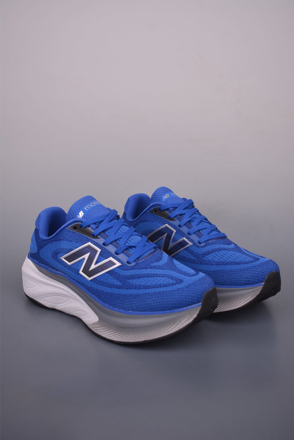 New Balance Fresh Foam - Image 1