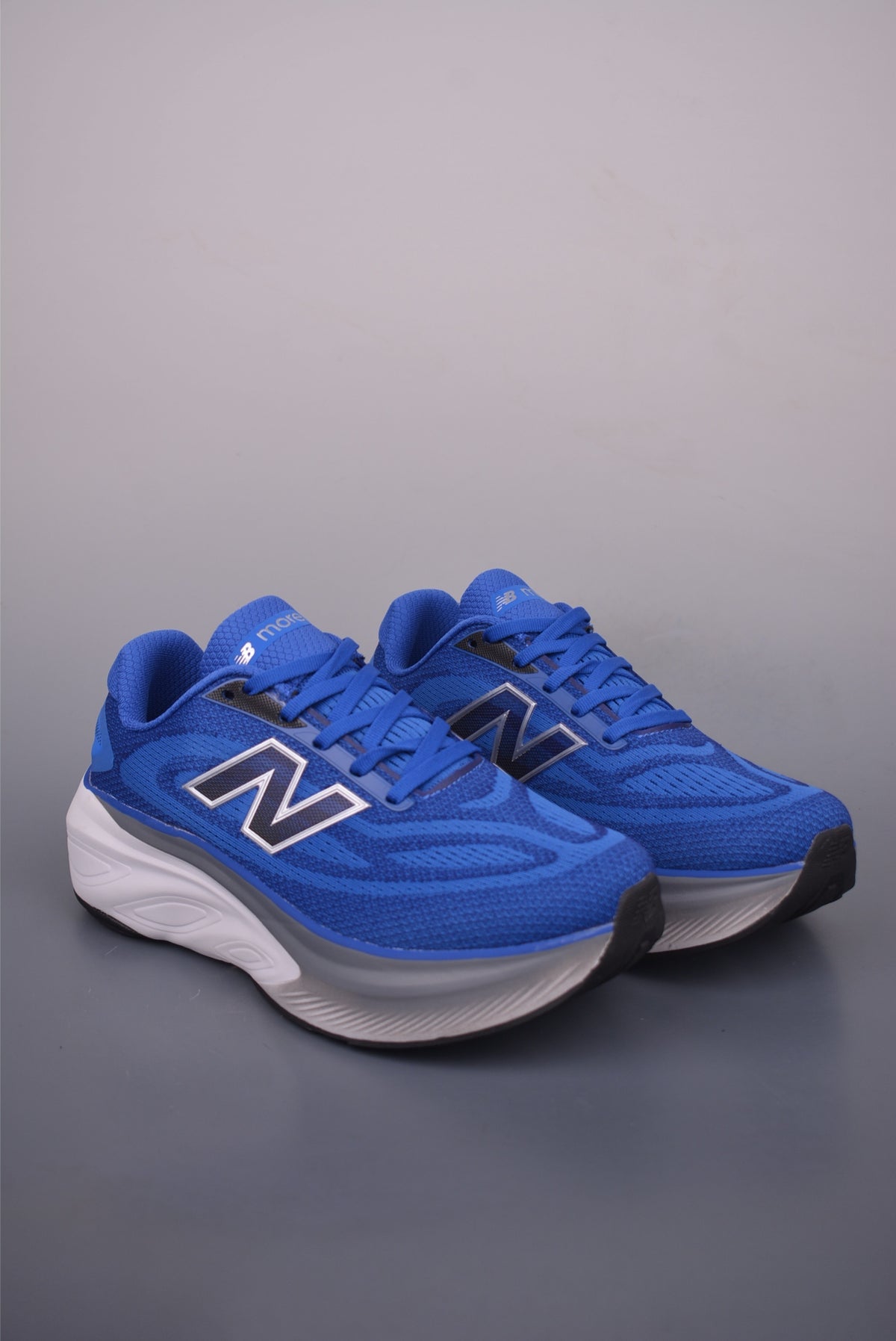 New Balance Fresh Foam - Image 1