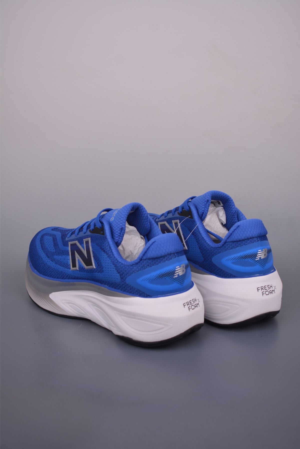 New Balance Fresh Foam - Image 2