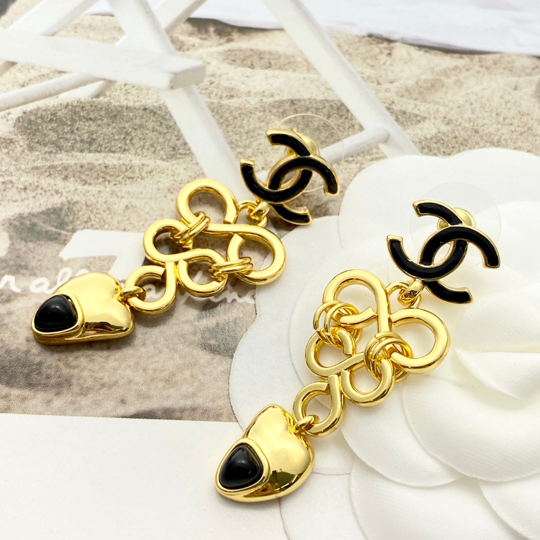 CHANEL Double-C Vintage Pendant Necklace