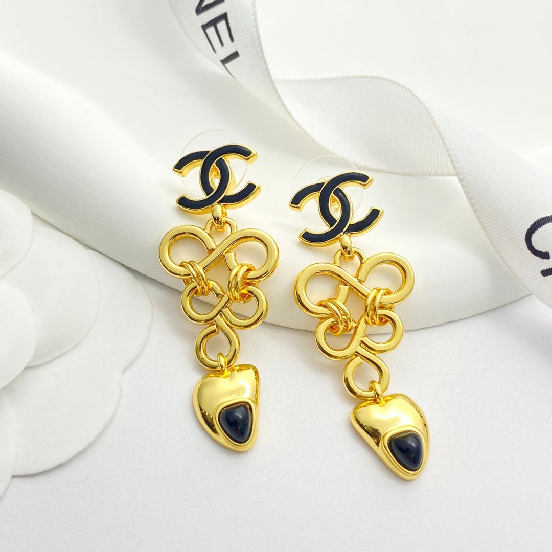 CHANEL Double-C Vintage Pendant Necklace