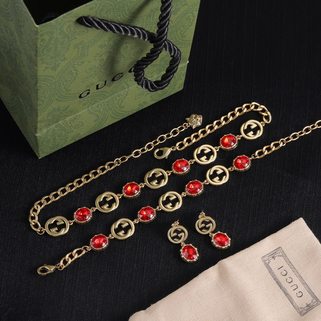 GUCCI Necklace