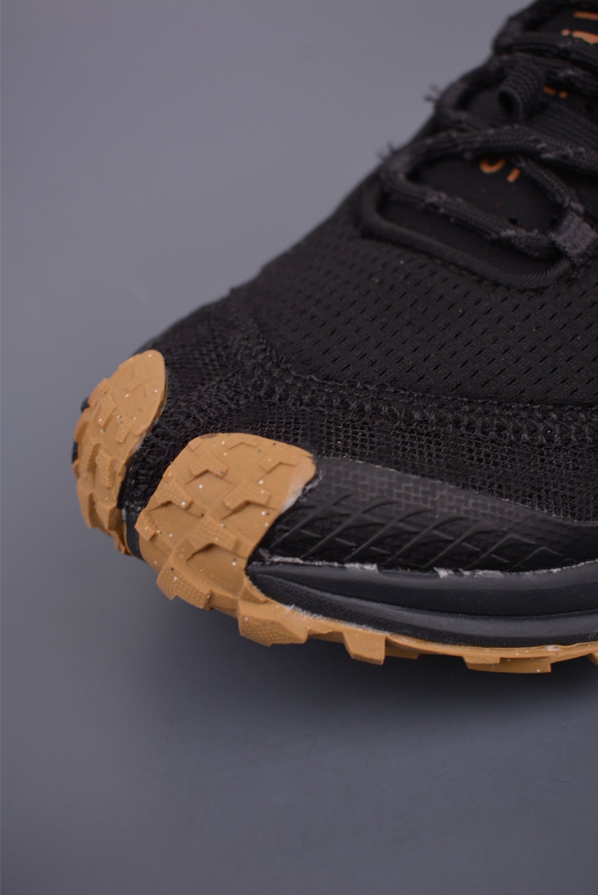 New Balance Minimus - Image 6
