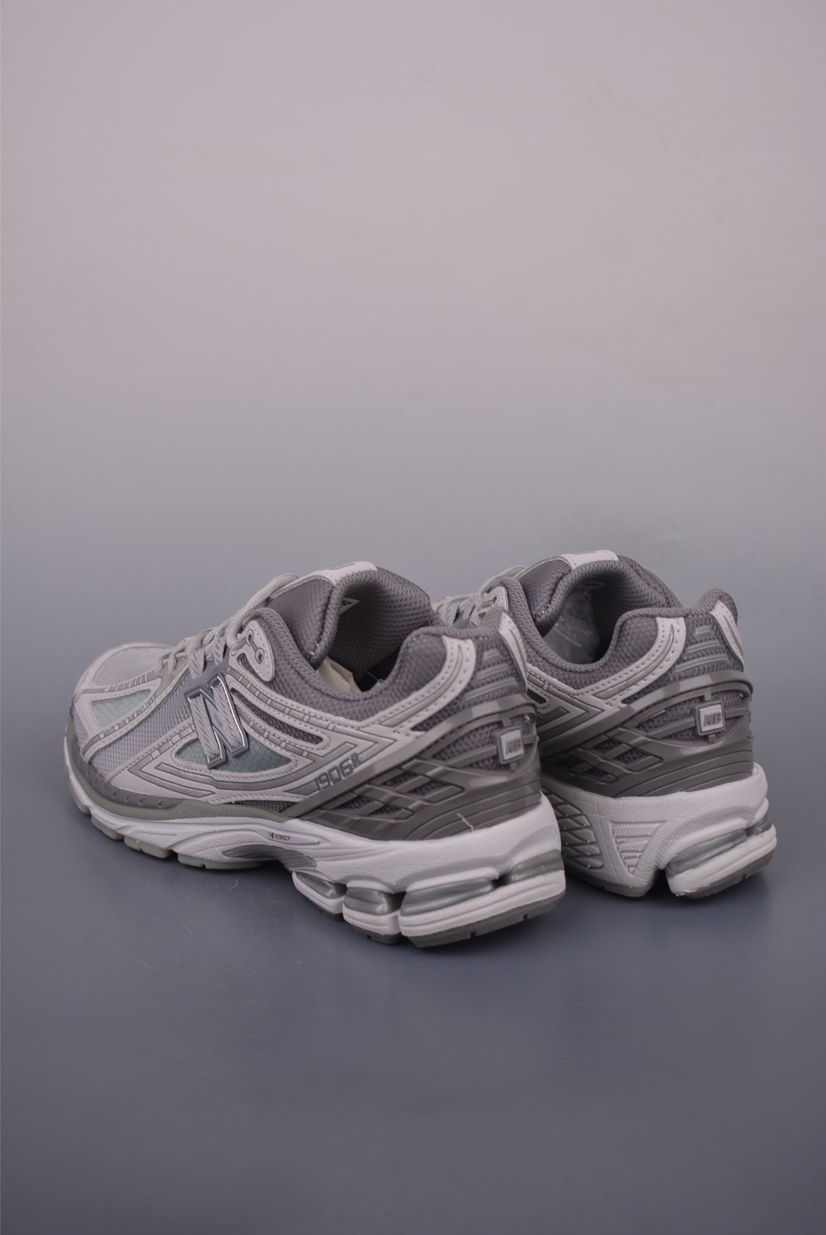New Balance 190 240 - Image 2