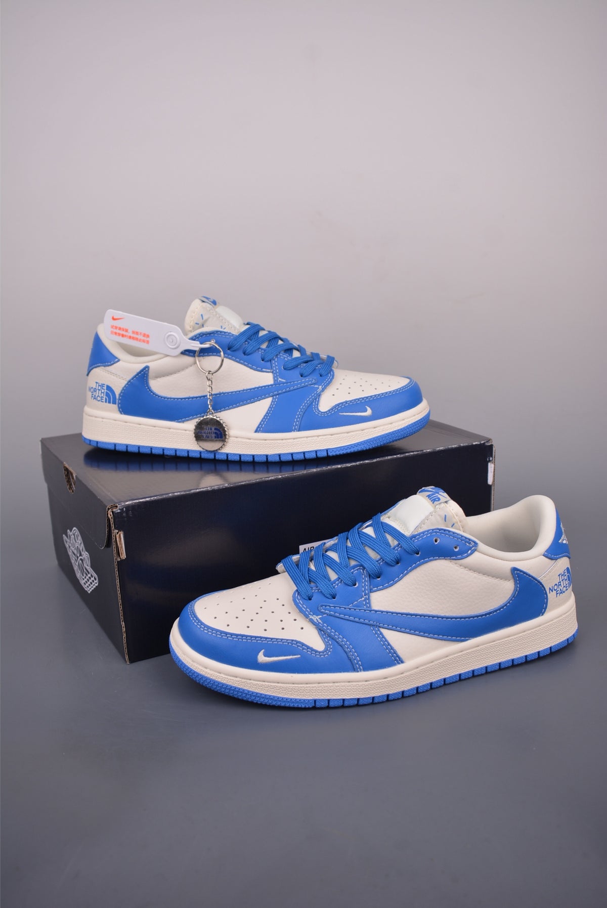 Fragment x Travis Scott x Nike Air Jordan 1 Low - Image 5