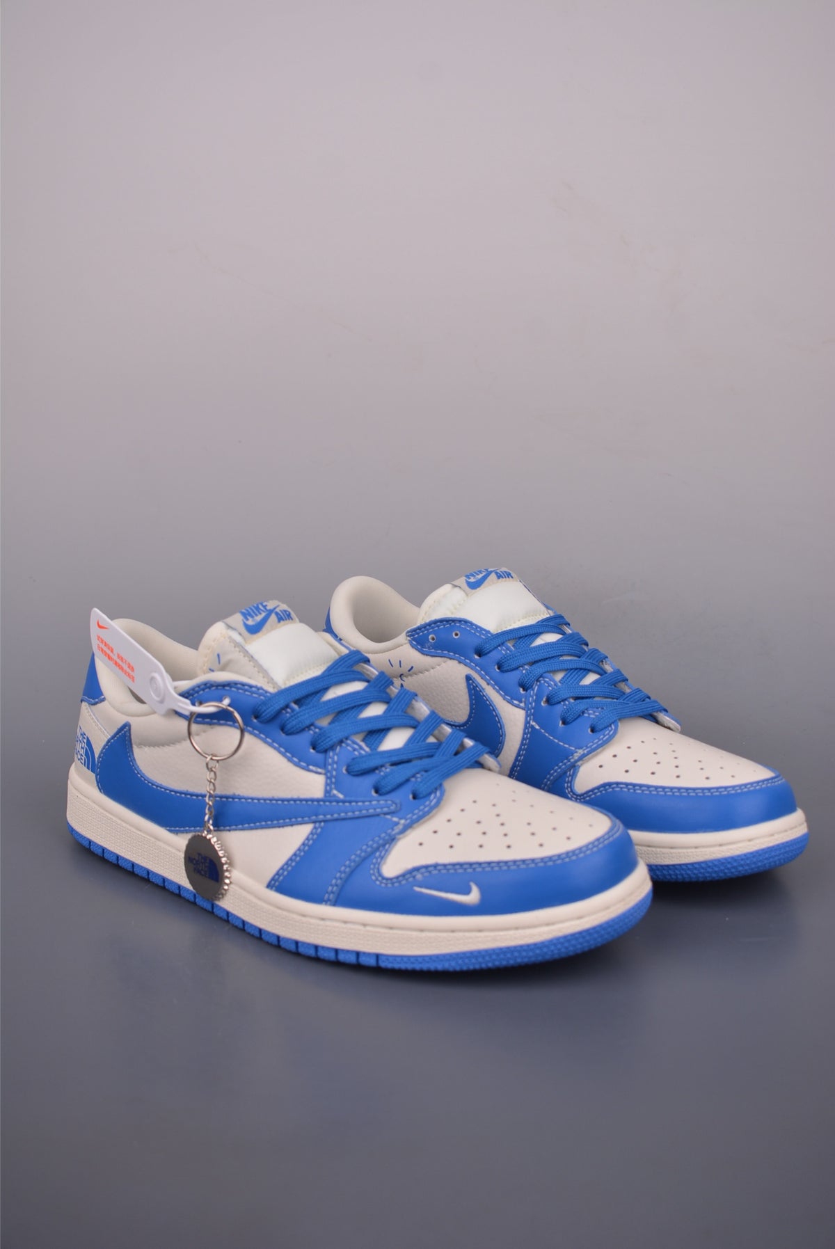 Fragment x Travis Scott x Nike Air Jordan 1 Low - Image 1