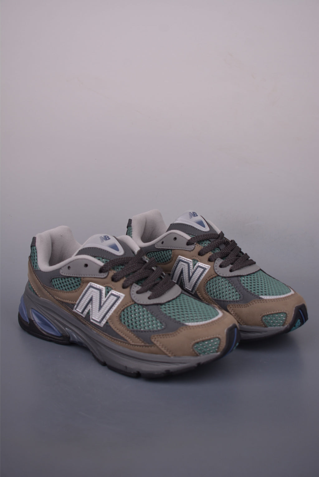 New Balance 220 2010 - Image 1