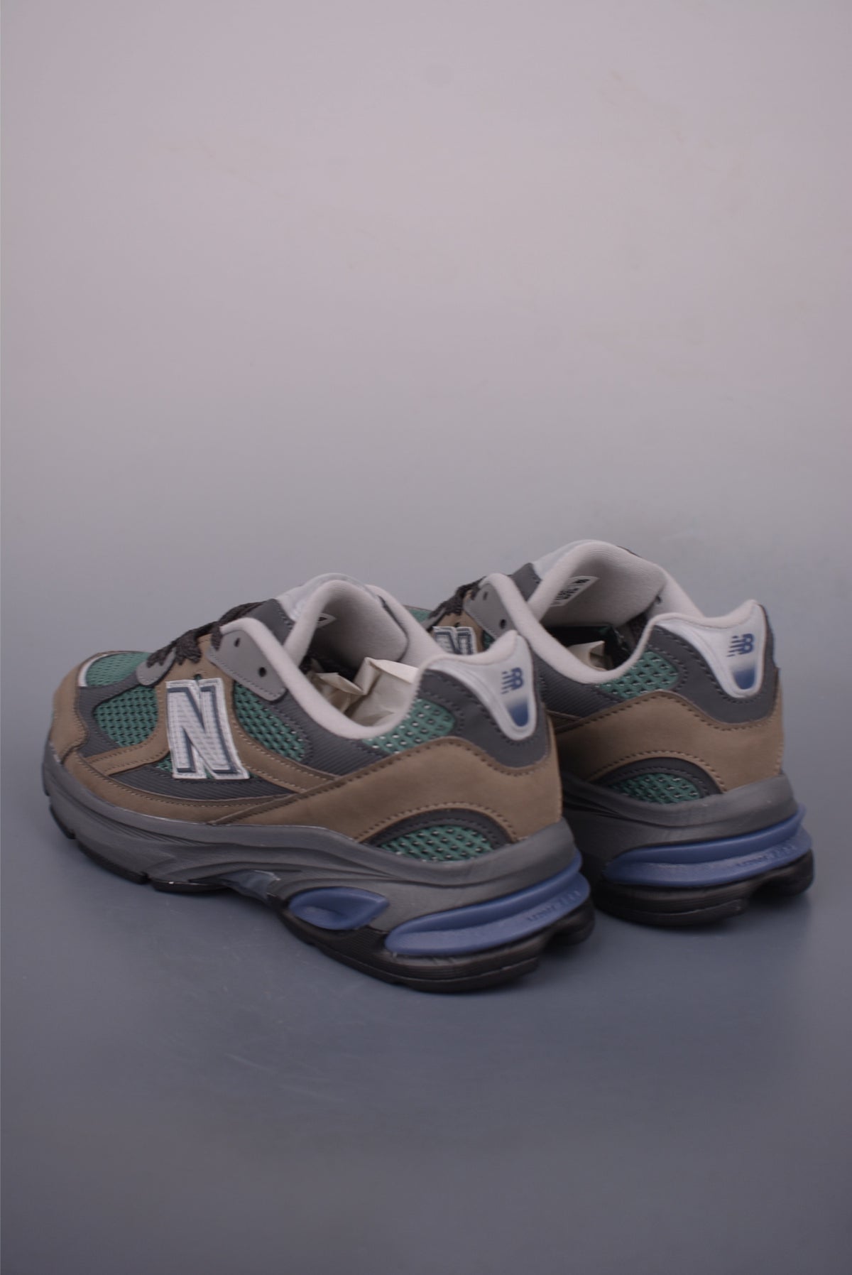 New Balance 220 2010 - Image 2