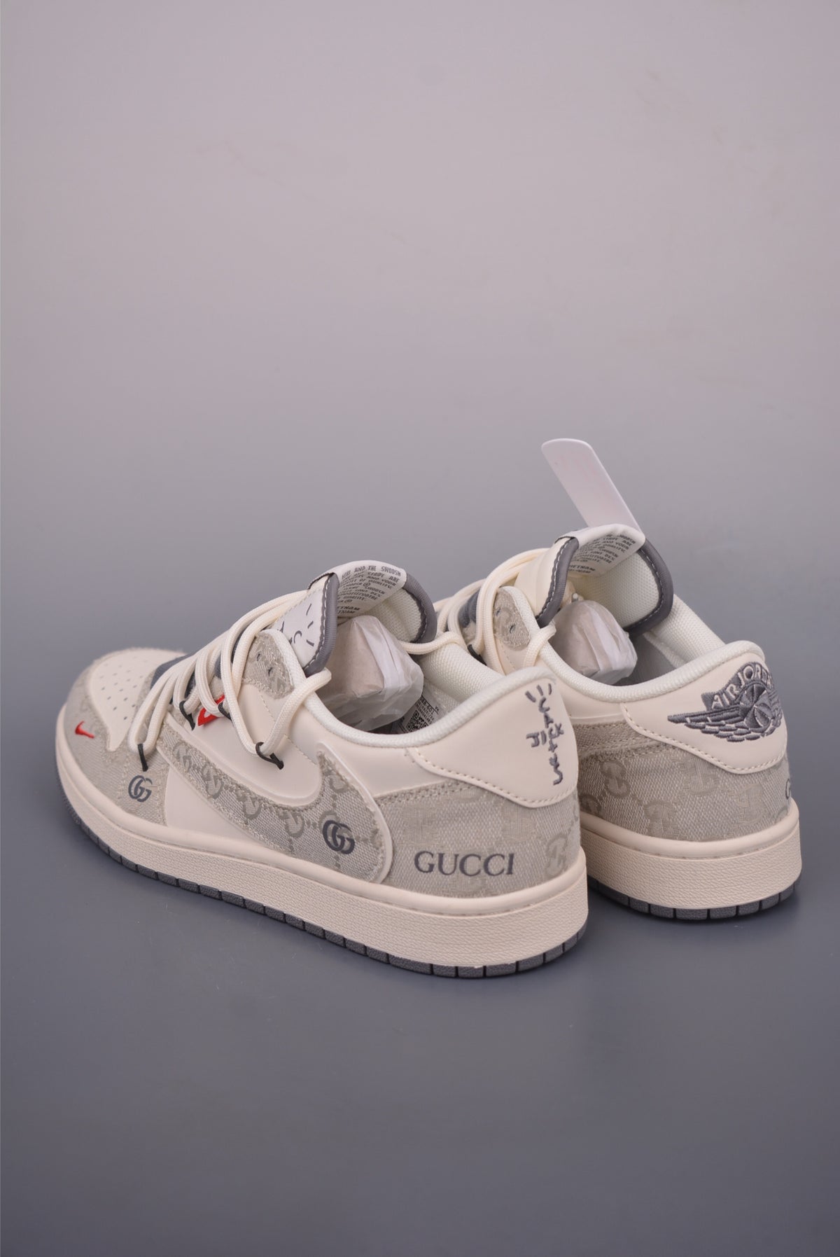 Fragment x Travis Scott x Nike Air Jordan 1 Low - Image 2
