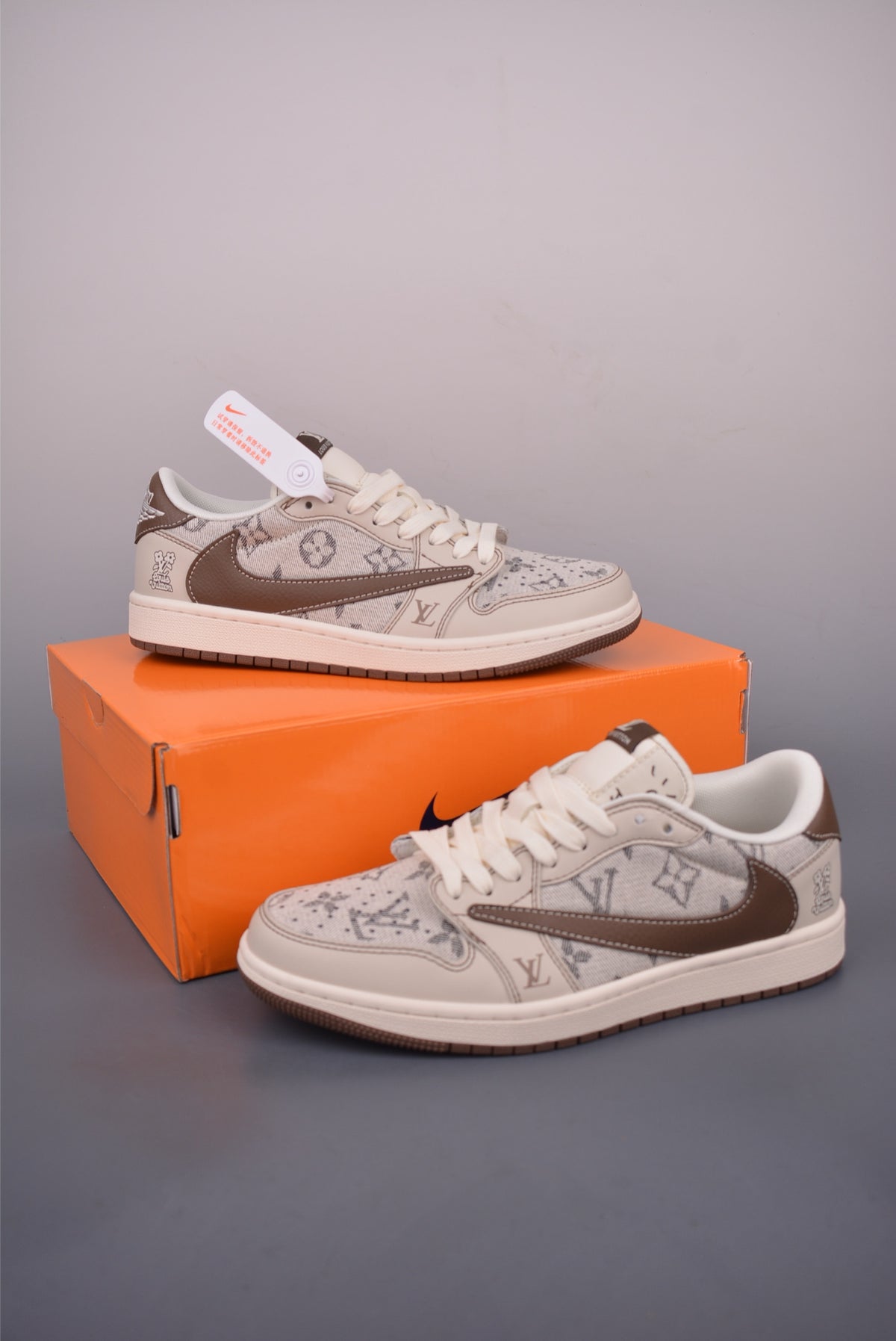 Fragment x Travis Scott x Nike Air Jordan 1 Low - Image 5