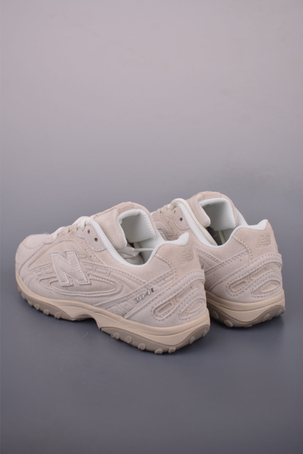 New Balance 240 204 - Image 2