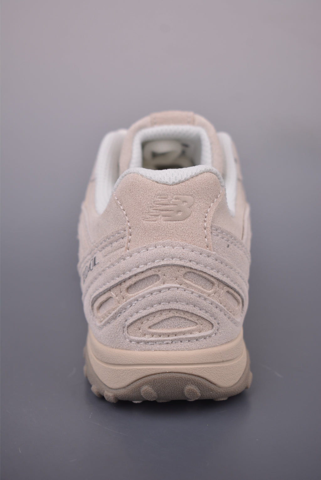 New Balance 240 204 - Image 4