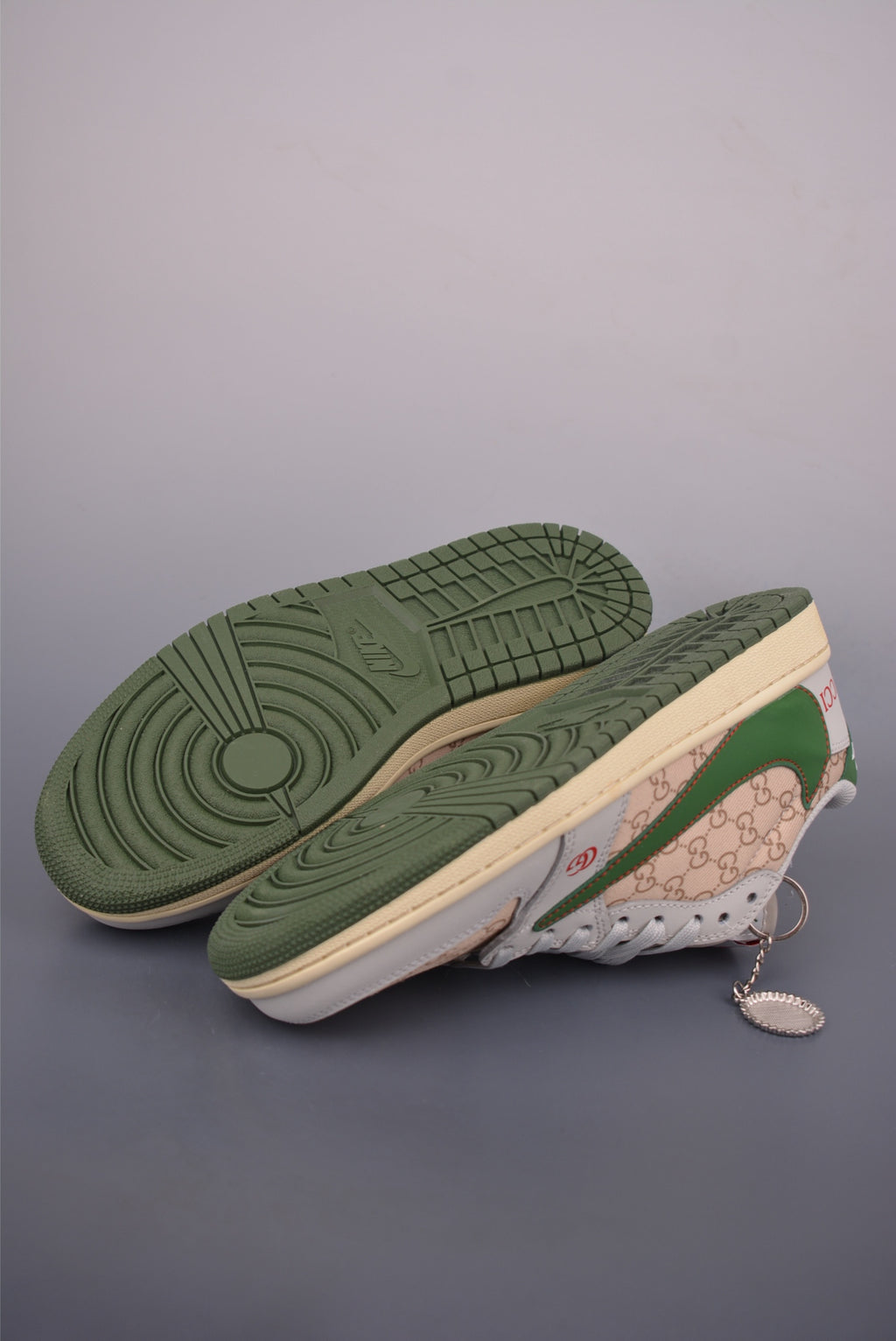 Fragment x Travis Scott x Nike Air Jordan 1 Low - Image 3