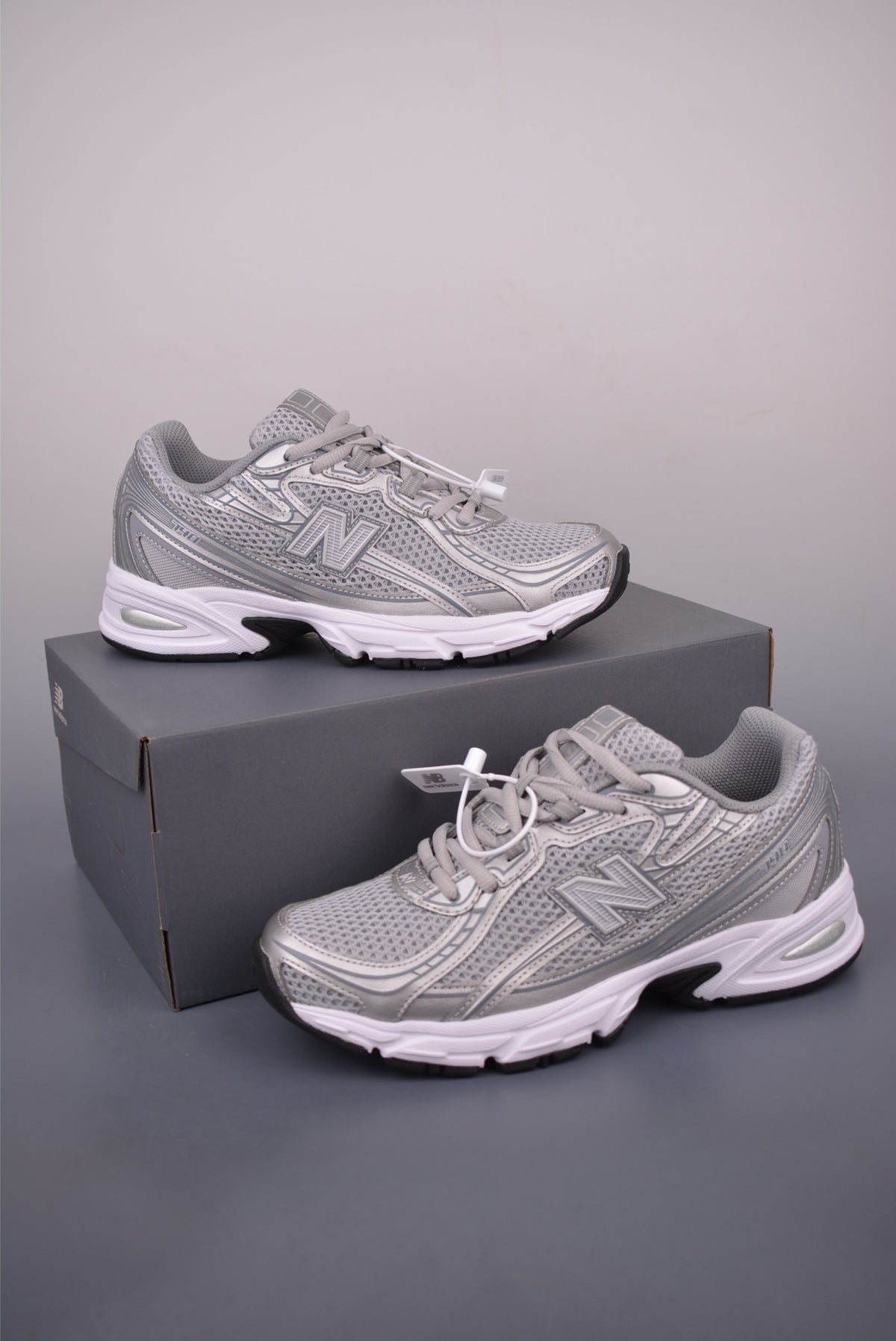 New Balance 180 240 - Image 5