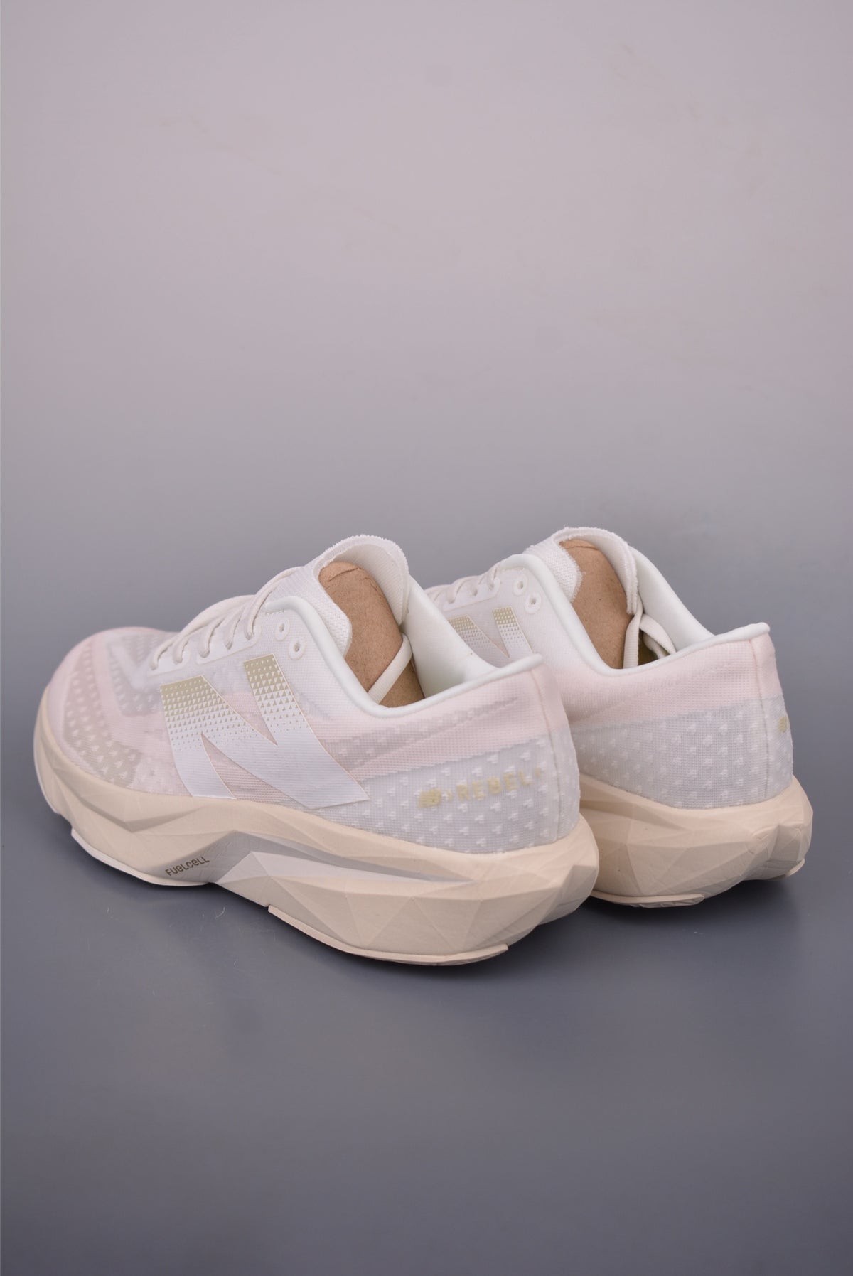 New Balance FuelCell SuperComp - Image 2