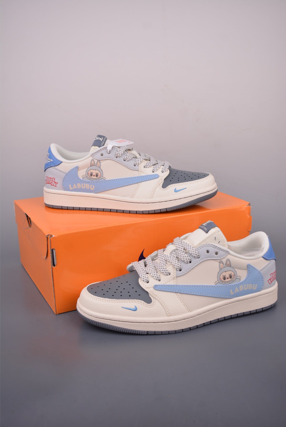 Fragment x Travis Scott x Nike Air Jordan 1 Low - Image 5