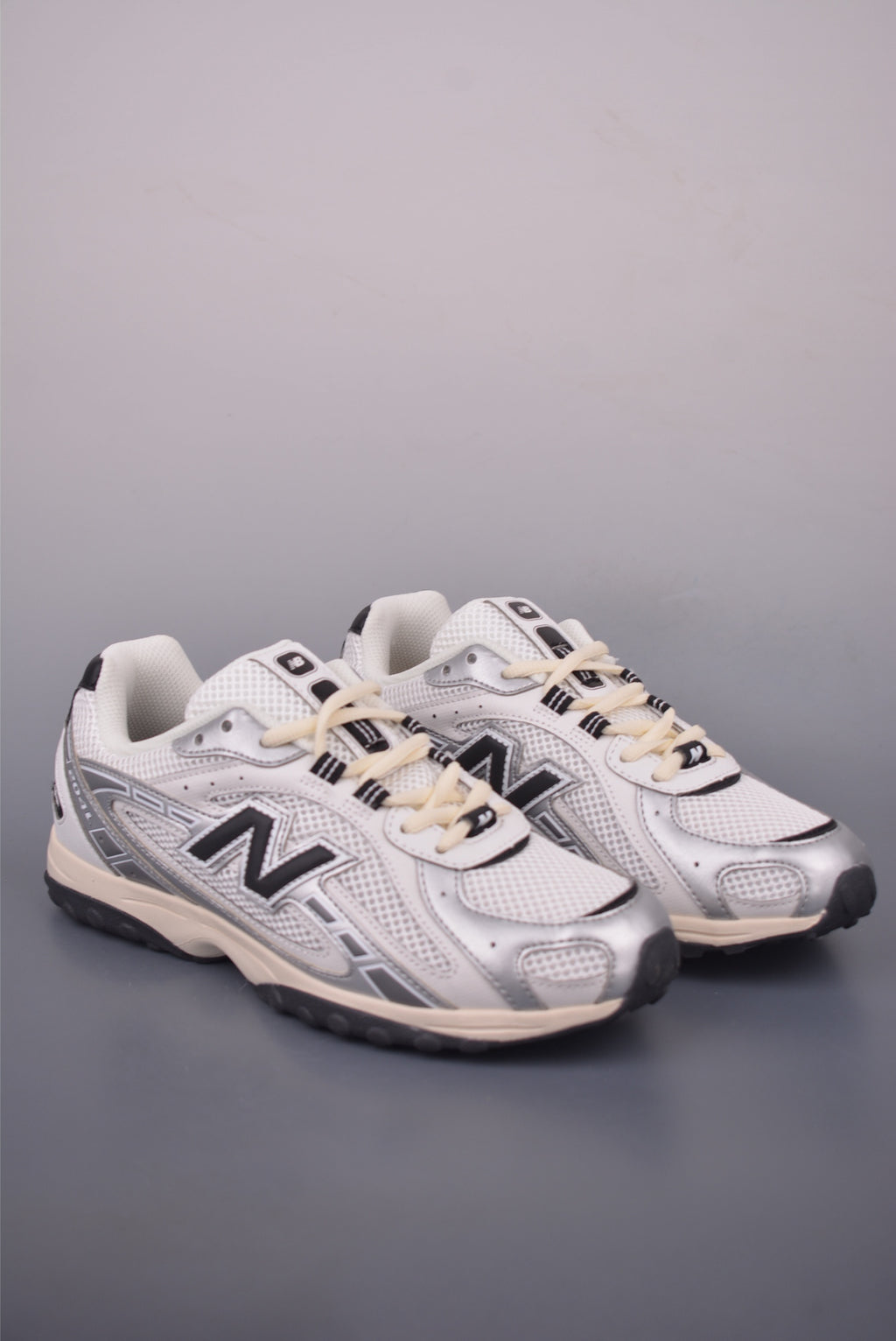 New Balance 240 204 - Image 1