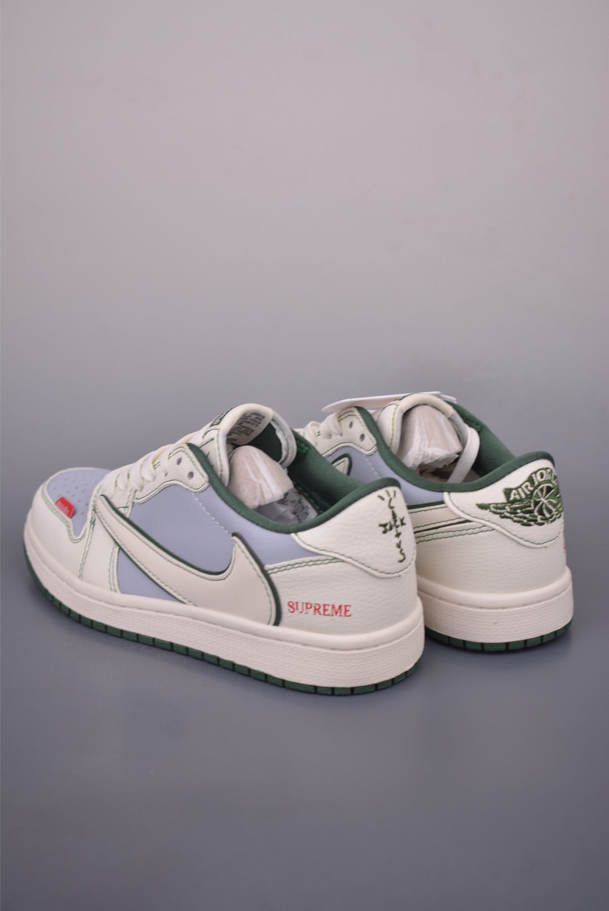 Fragment x Travis Scott x Nike Air Jordan 1 Low - Image 2