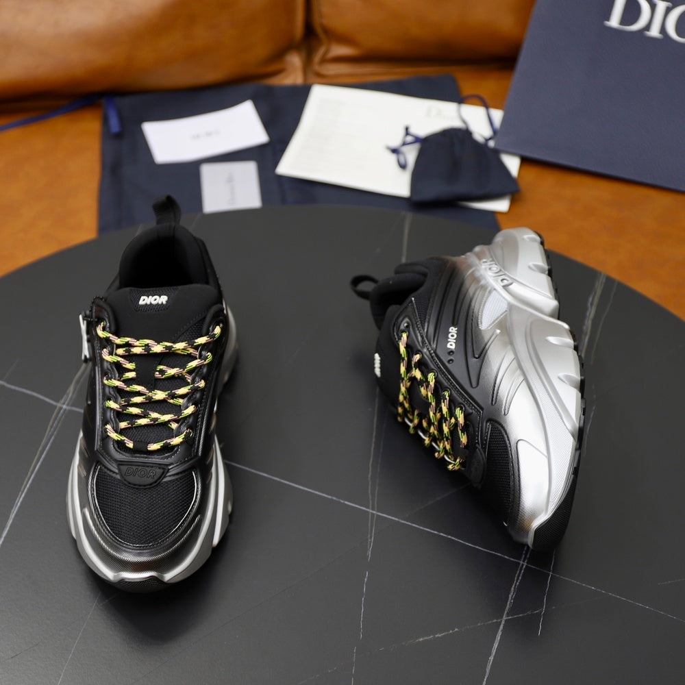 Dior Men's Sneakers - Style 426939