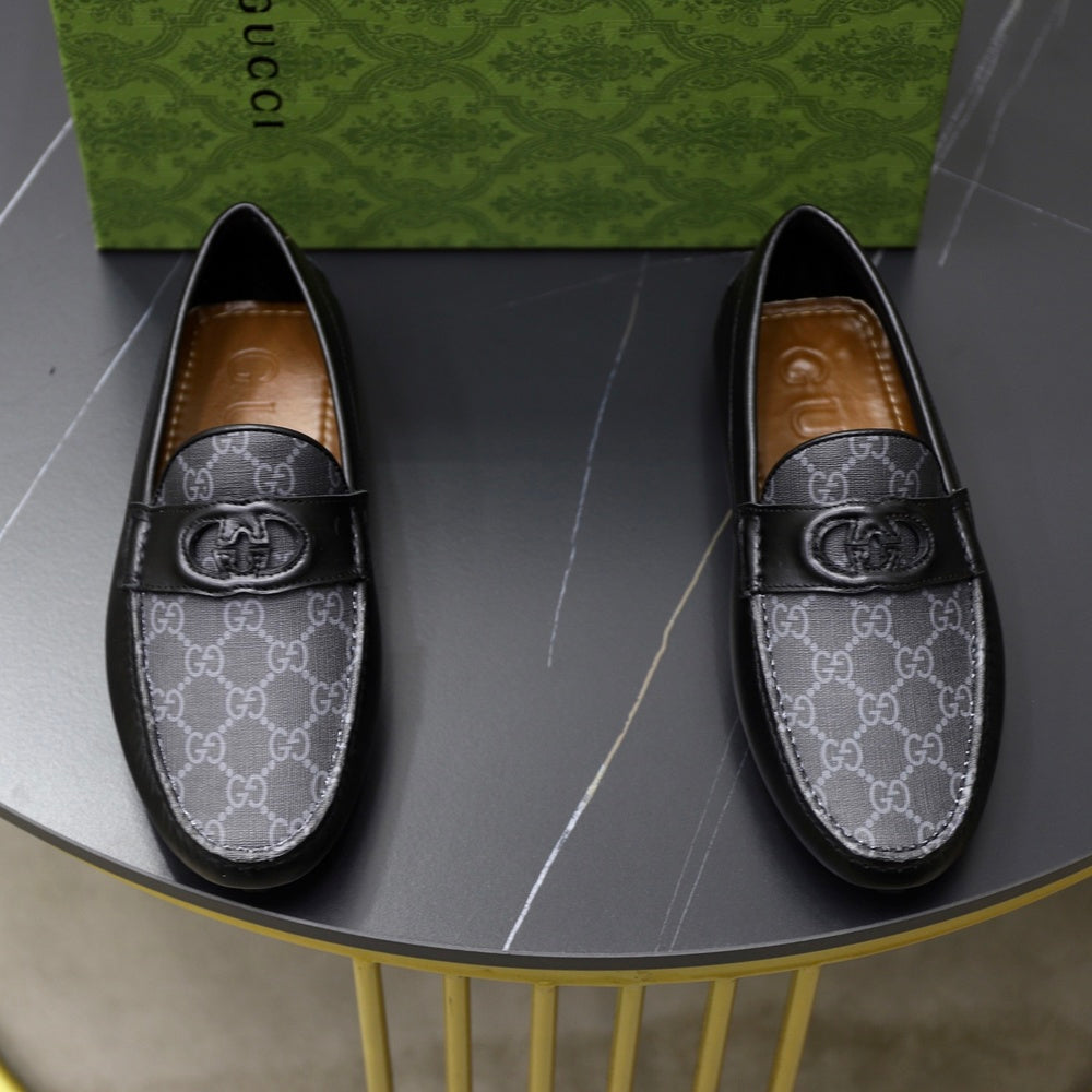 Gucci Men's Loafers - Style 429031