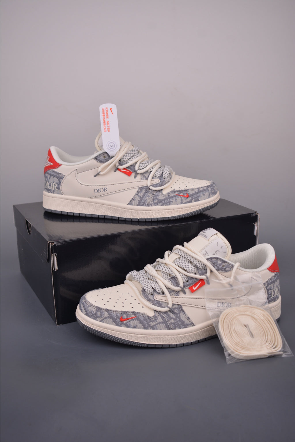 Fragment x Travis Scott x Dior x Nike Air Jordan 1 Low - Image 5