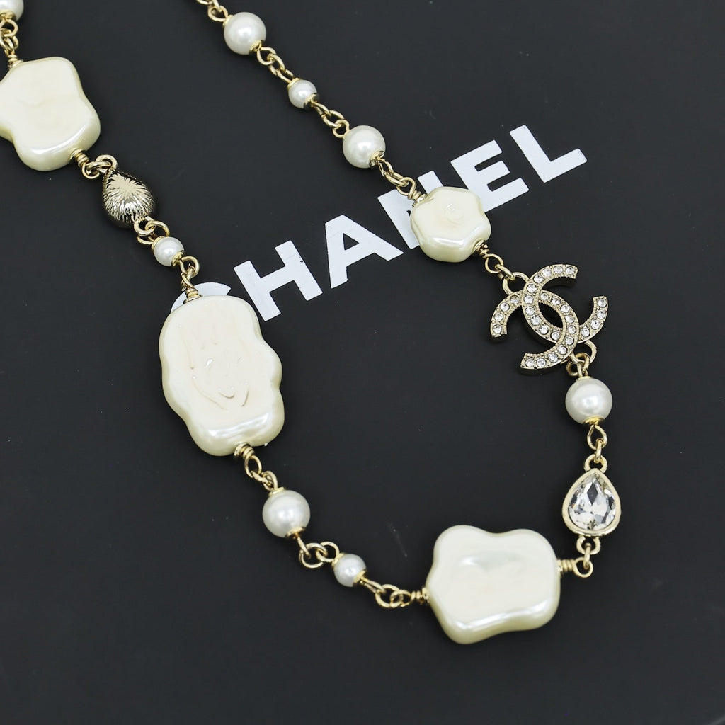 CHANEL Pearl Double-C Necklace