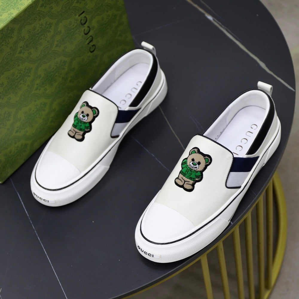 Gucci Men's Sneakers - Style 428909