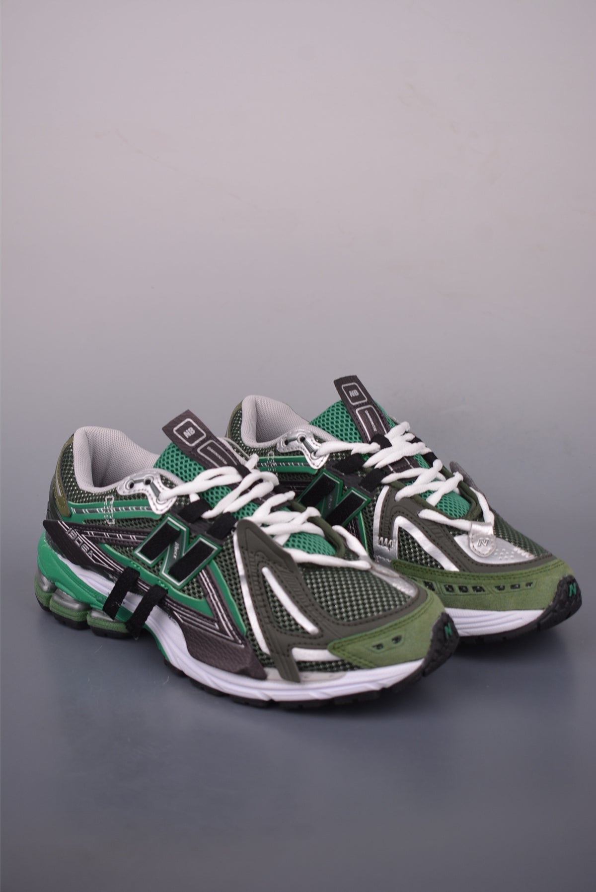 New Balance 190 240 - Image 1
