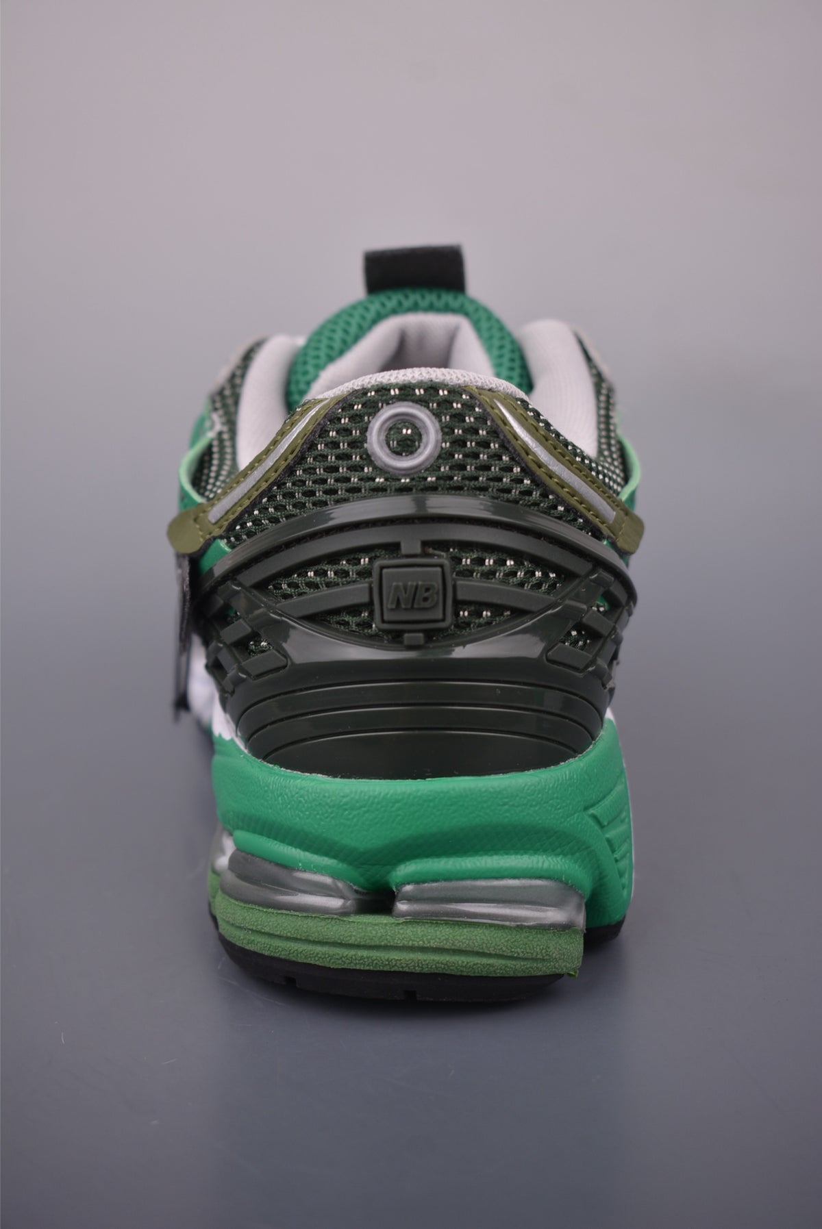 New Balance 190 240 - Image 4