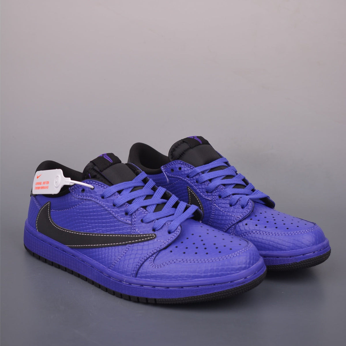 Fragment x Travis Scott x Nike Air Jordan 1 Low - Image 1
