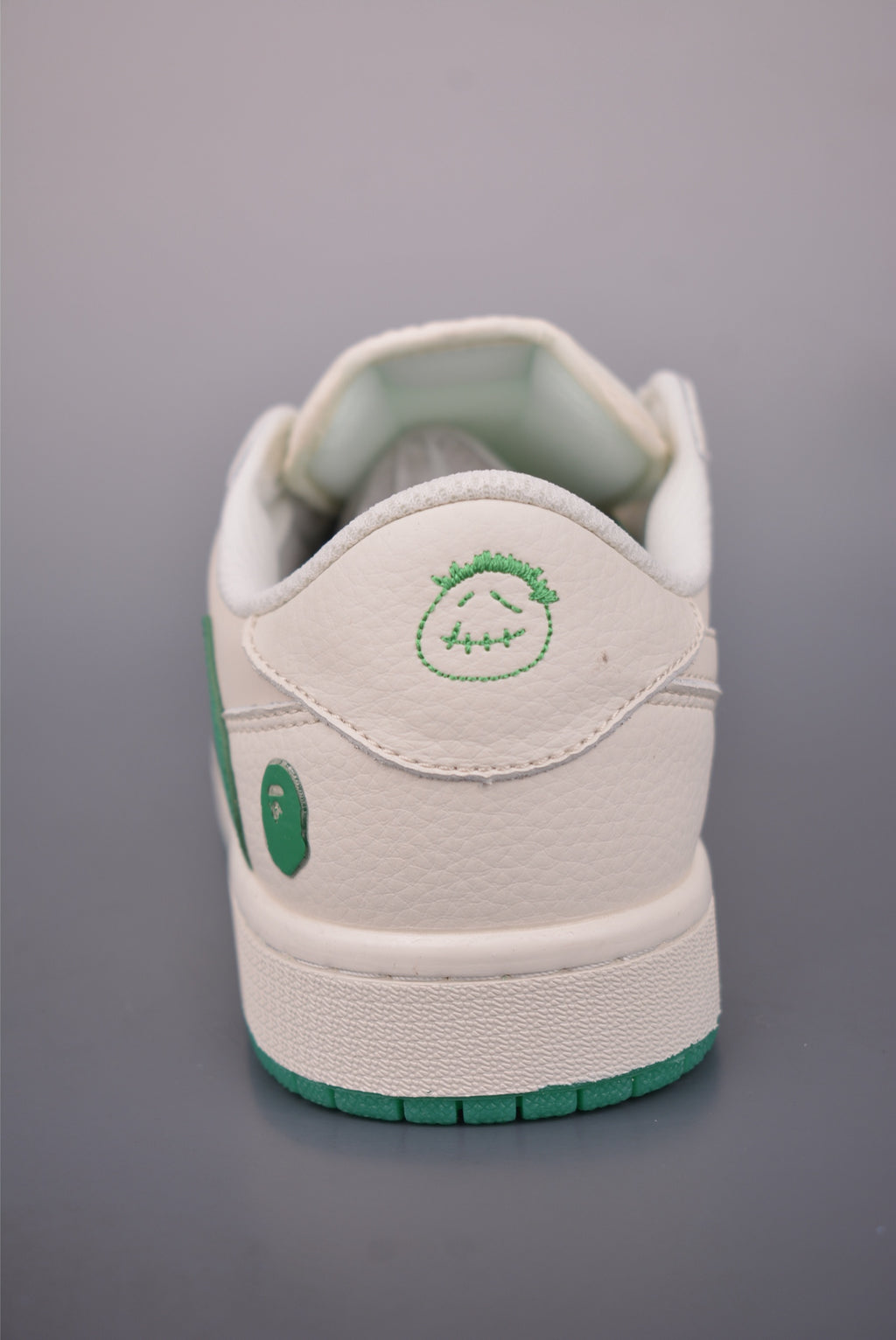 Fragment x Travis Scott x Nike Air Jordan 1 Low - Image 4