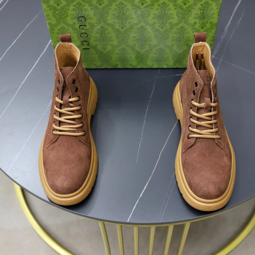 Gucci Men's Boots - Style 427329