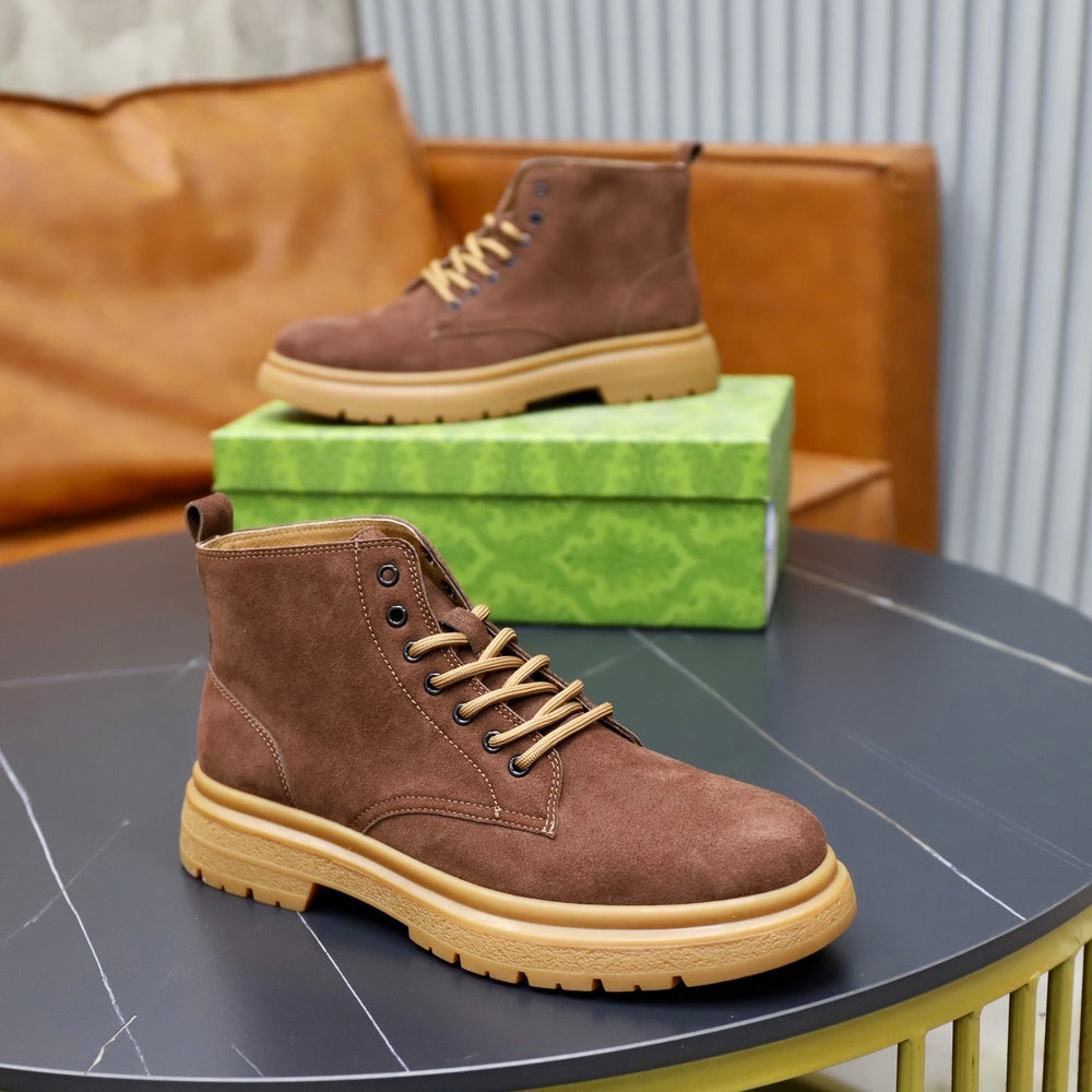 Gucci Men's Boots - Style 427329